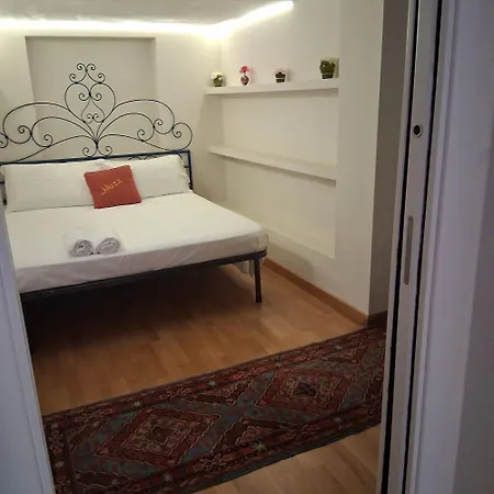 Vatican In Center In Apartman *